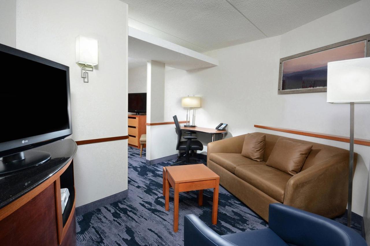 Fairfield Inn & Suites By Marriott Charlottesville North Zewnętrze zdjęcie
