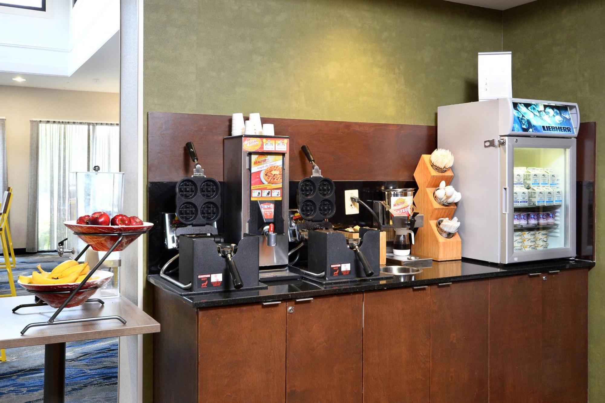 Fairfield Inn & Suites By Marriott Charlottesville North Zewnętrze zdjęcie
